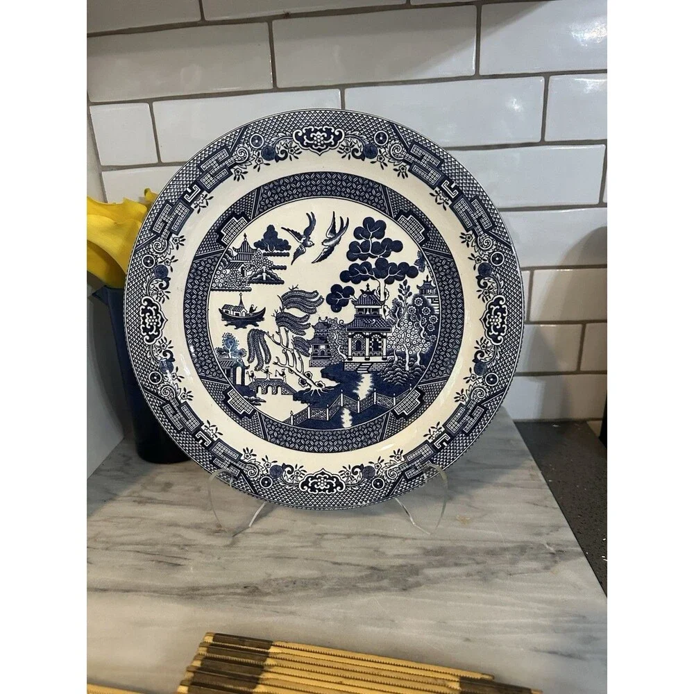 Churchill Blue Willow Round Chop Plate Serving Platter 12 Inch Made in England